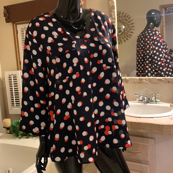 Emaline Red/white polka dot Top - Picture 2 of 6